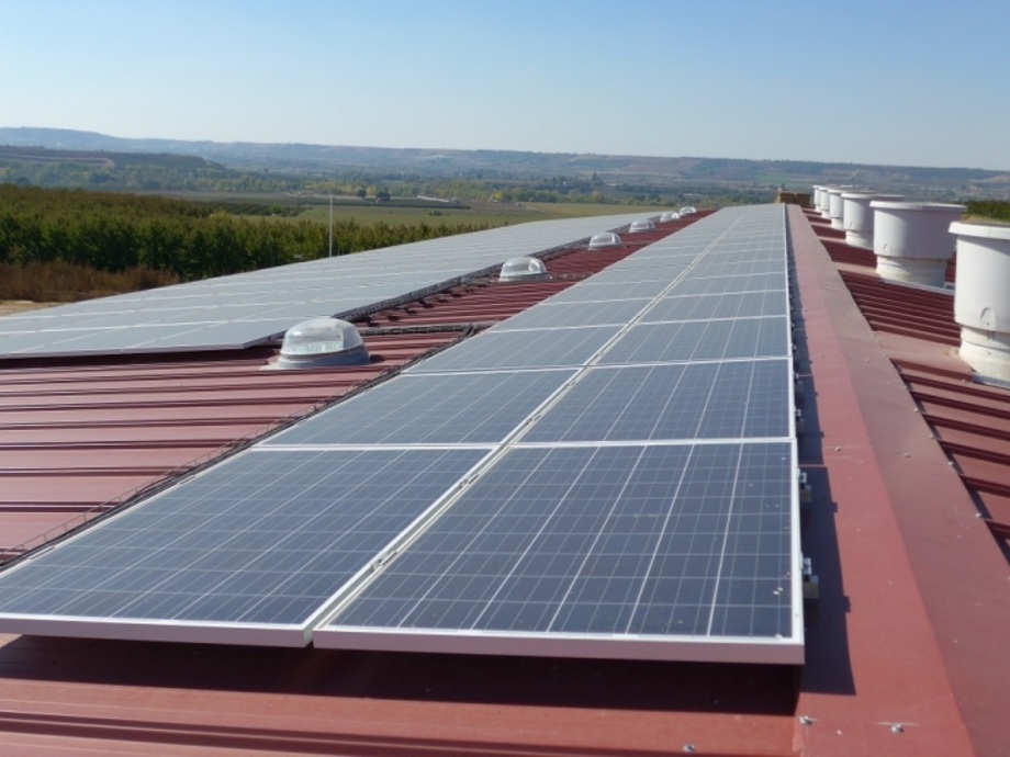 Spain Government Suspends Controversial 7 Solar Power Tax Pv Europe