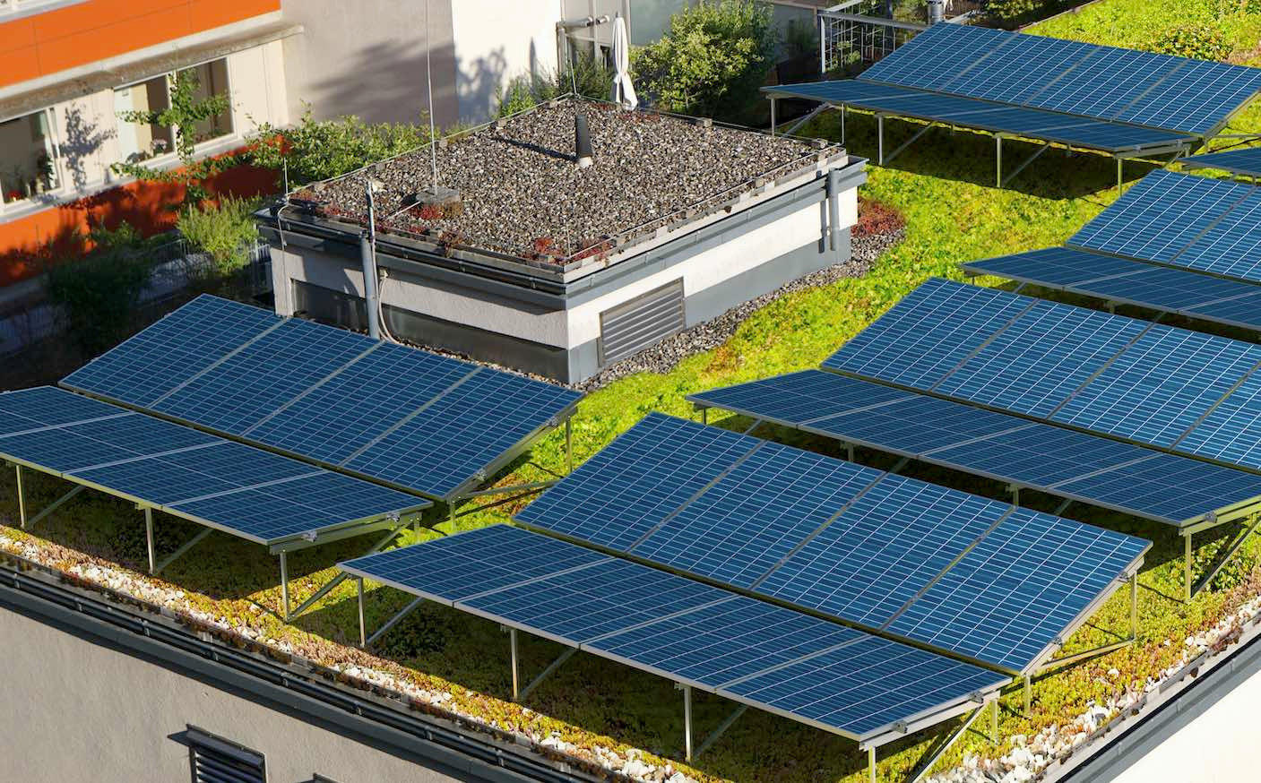 Mounting systems - Combining solar with a green roof