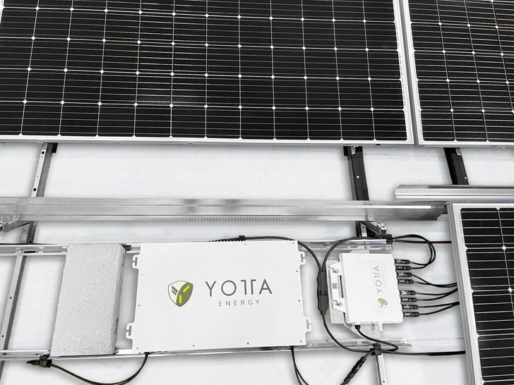 Energy-storage-ready installations give a boost that renewables, such as solar, need to be fully utilized. - © Yotta Energy

