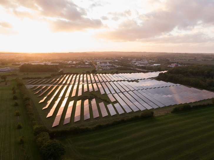 Four solar parks with a capacity of around 750 MW are ready-to built in Denmark through the financial partnership of Andel and Better Energy. - © Better Energy
