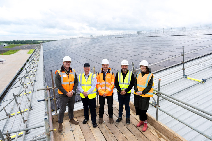 The PV rooftop installation will help to reduce grid electricity of Bombardier at London Biggin Hill Airport. - © Bombardier