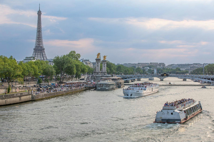 By 2037, all ships on French waterways should be powered by alternative propulsion systems. - © Haropa Port/Didier Gauducheau