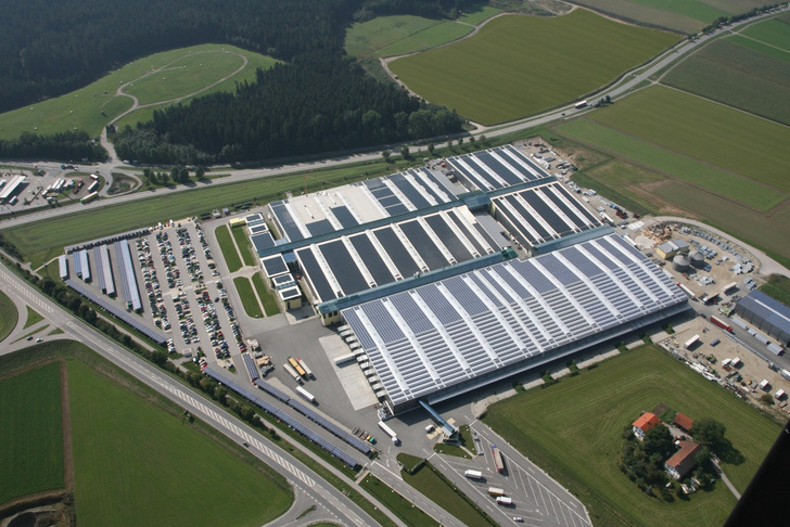 Schletter production plant in Kirchdorf, Bavaria. - © Schletter Group