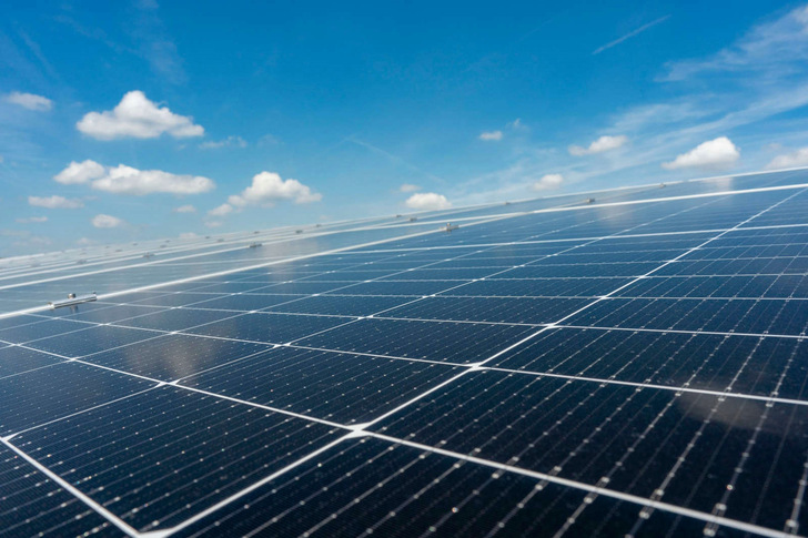 RWE invests strongly in solar, wind and battery projects. - © RWE