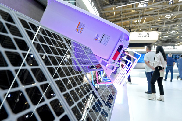 © Solar Promotion More than 3,000 exhibitors and over 110,000 visitors are expected at Intersolar Europe/The smarter E in  Munich, May 7-9, 2025.