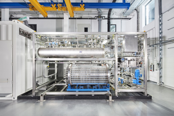 © ZSW/David Arzt Electrolsis test site at ZSW in Stuttgart, which aims to provide impetus across Europe.