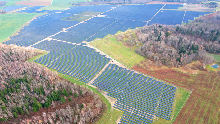 © © European Energy Latvia's largest solar park contributes to Danish pensions.