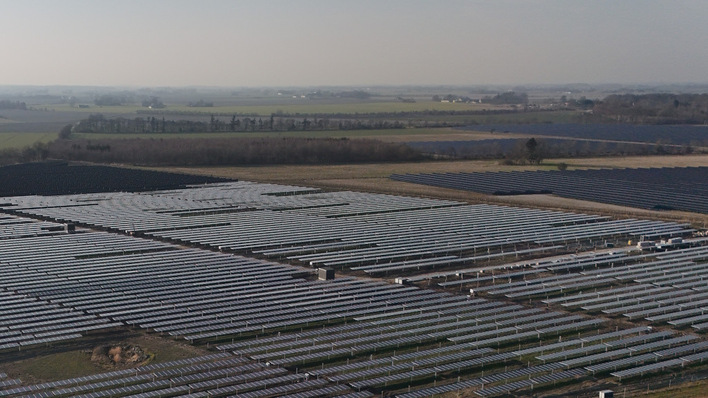 © European Energy Lidsø solar park in Denmark.