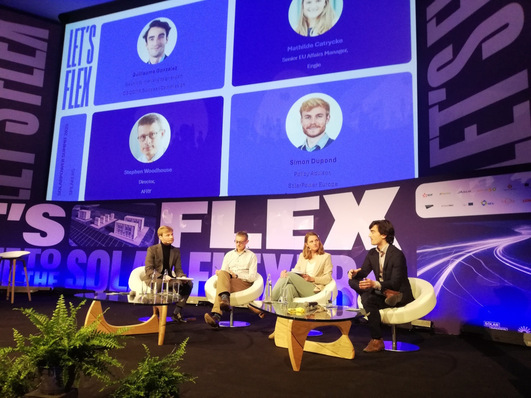 © Hans-Christoph Neidlein Panel discussion on hybrid power plants at the SolarPower Summit in Brussels yesterday (27 March).