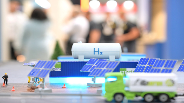 © Solar Promotion It‘s no game: a great deal of solar power is needed to produce green hydrogen – an important driver for the PPA market.